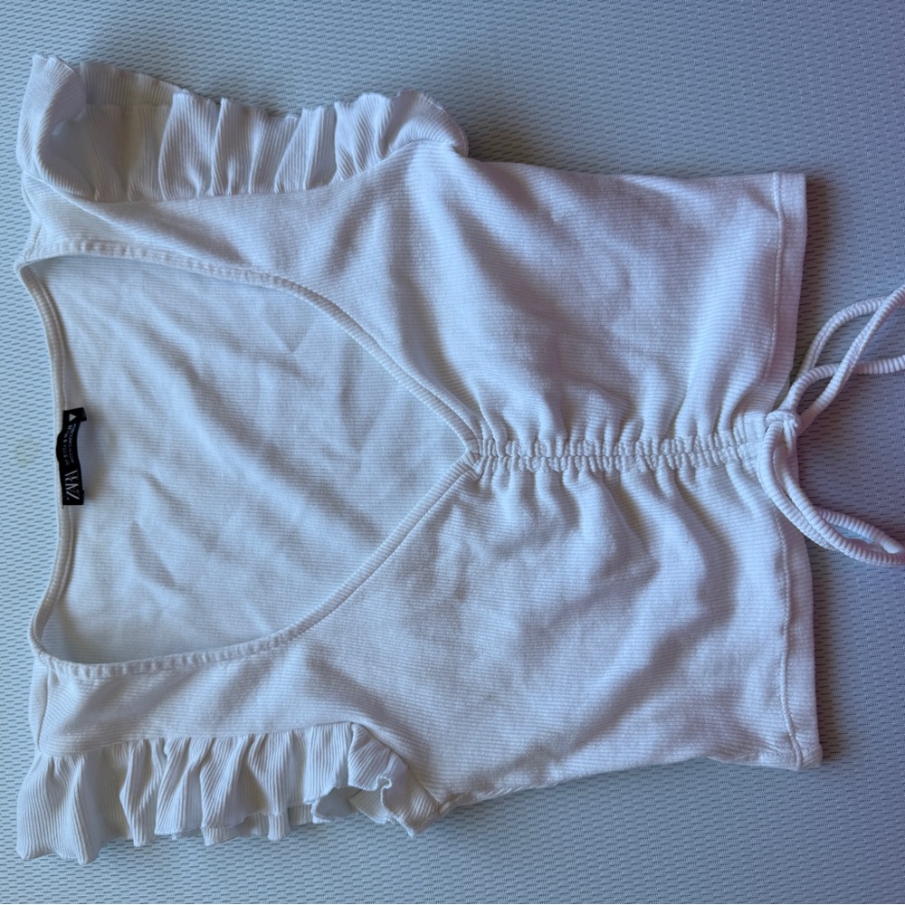Zara White Ruffled V-Neck Top